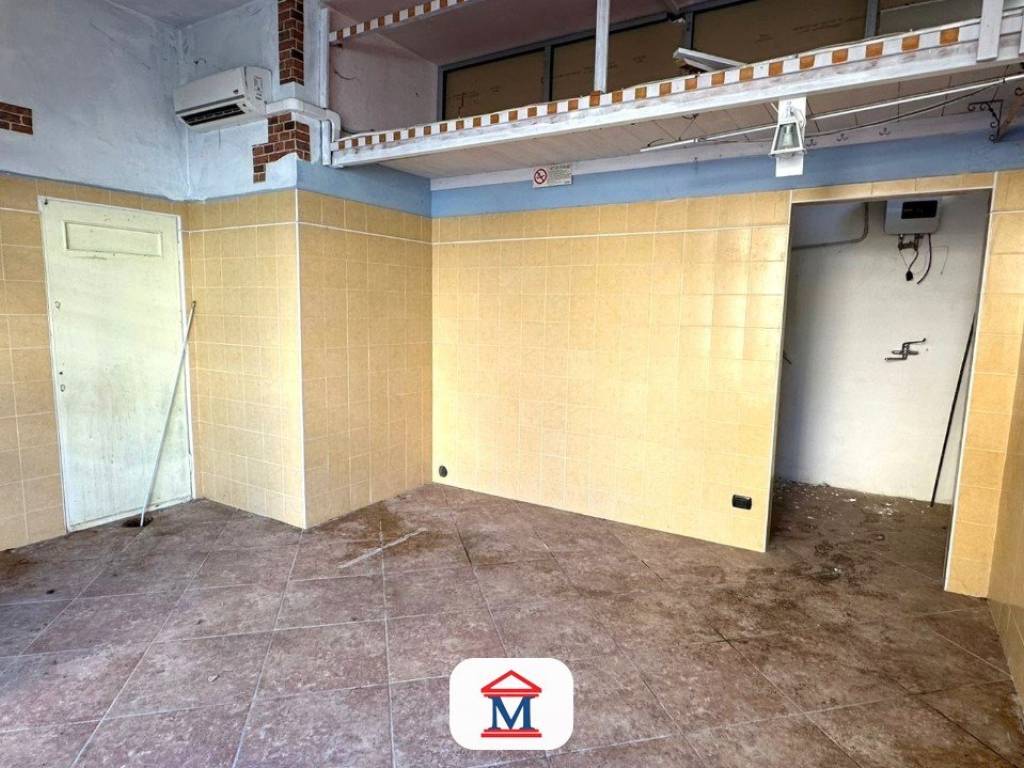 negozio in affitto a Bergamo in zona Valtesse/Valverde