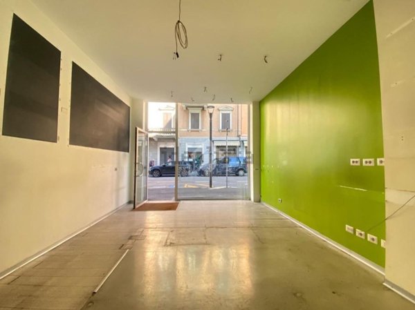 negozio in affitto a Bergamo in zona Borgo Pignolo