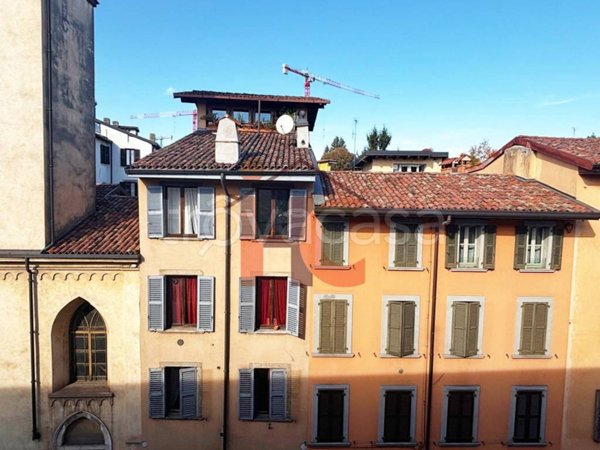 appartamento in affitto a Bergamo in zona Borgo Pignolo