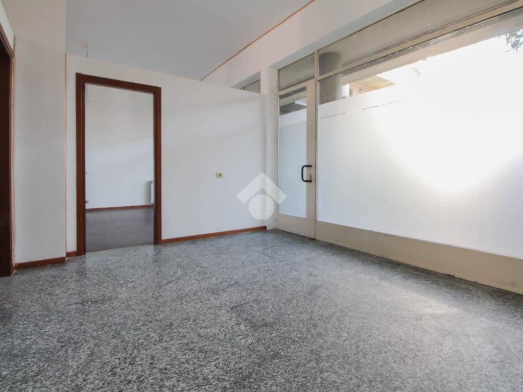 ufficio in affitto a Bergamo in zona Monterosso