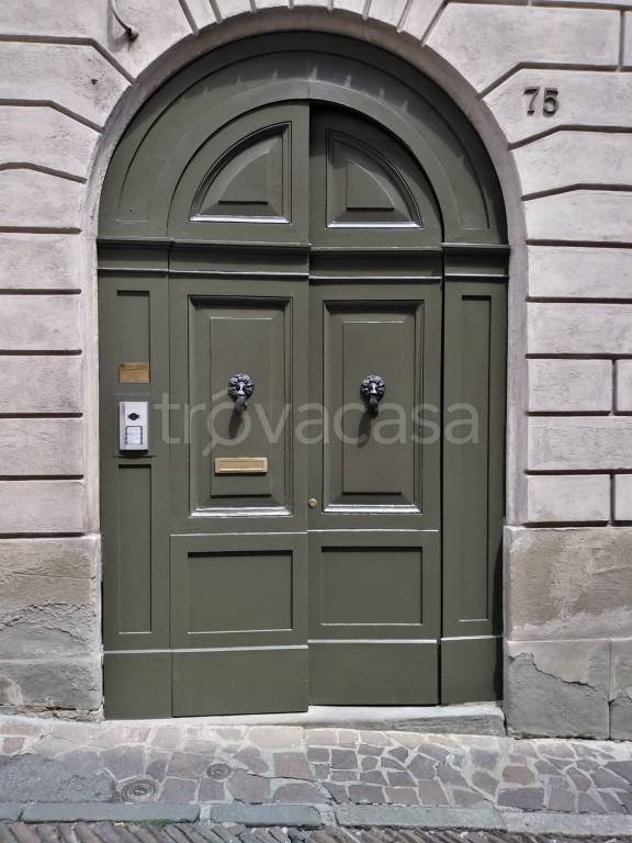 appartamento in affitto a Bergamo in zona Borgo Pignolo