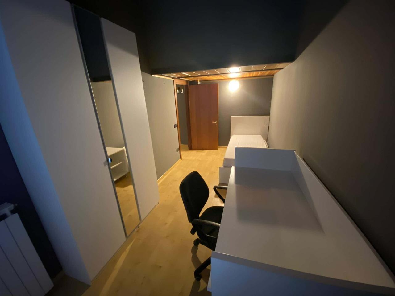 negozio in affitto a Bergamo in zona Borgo Pignolo