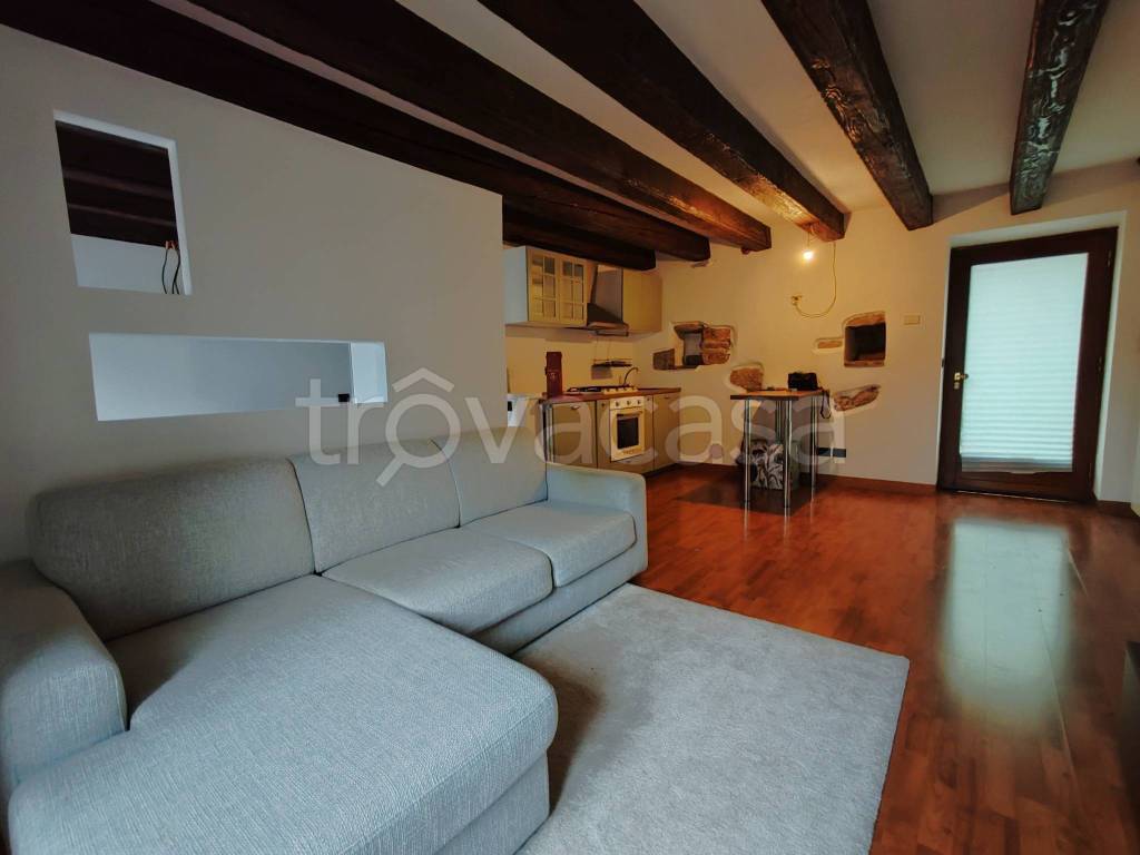 appartamento in affitto a Bergamo in zona Borgo Pignolo