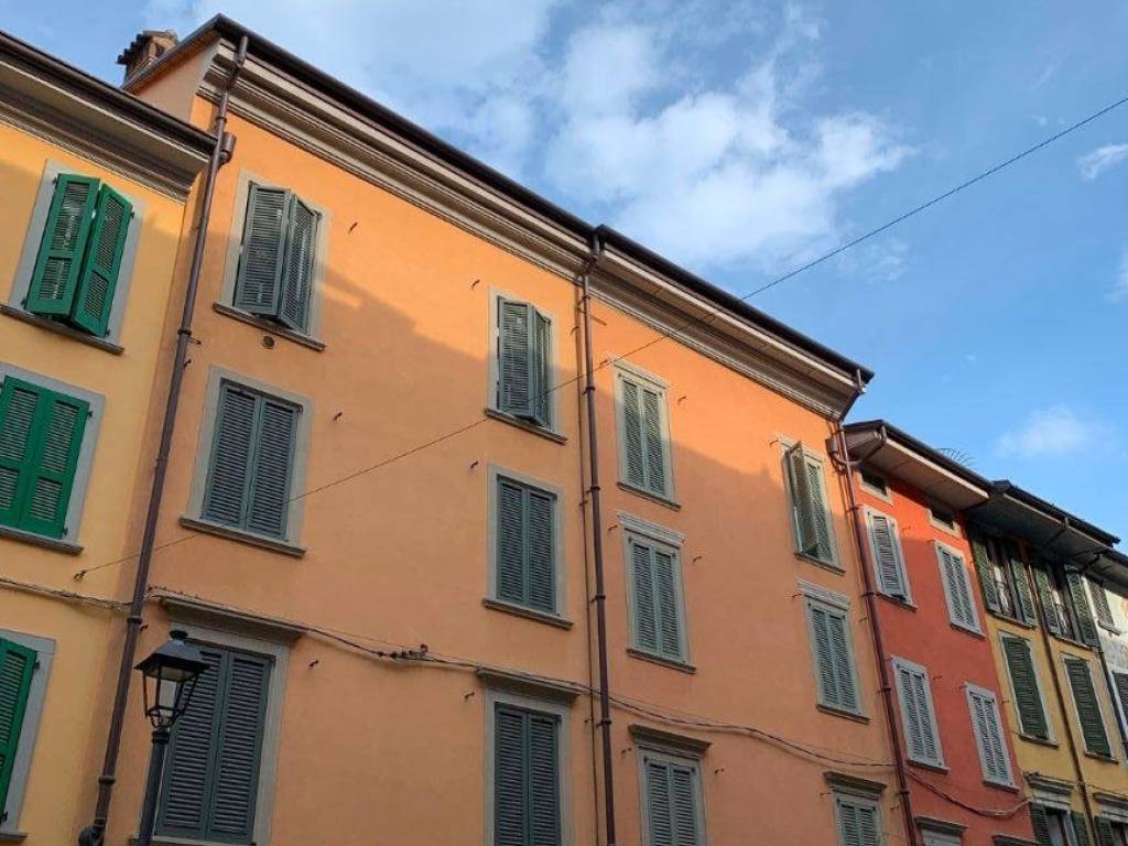 negozio in affitto a Bergamo in zona Bergamo Centro