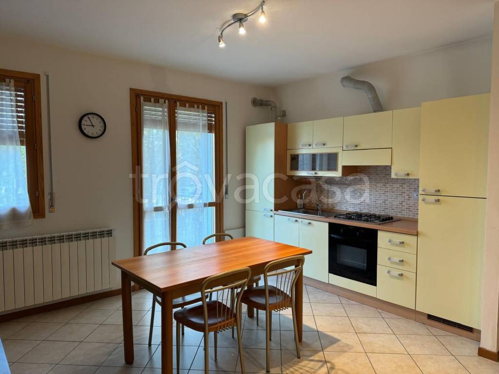 appartamento in affitto a Bergamo in zona Canovine