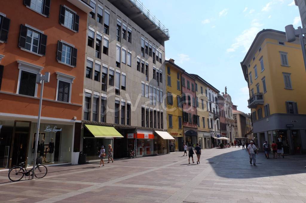 negozio in affitto a Bergamo in zona Bergamo Centro