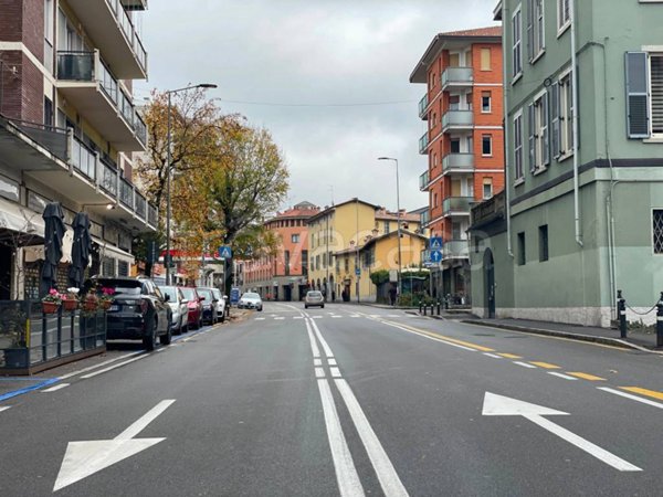 negozio in affitto a Bergamo