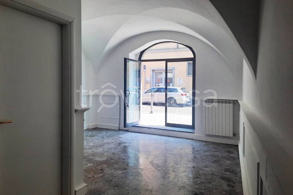 negozio in affitto a Bergamo