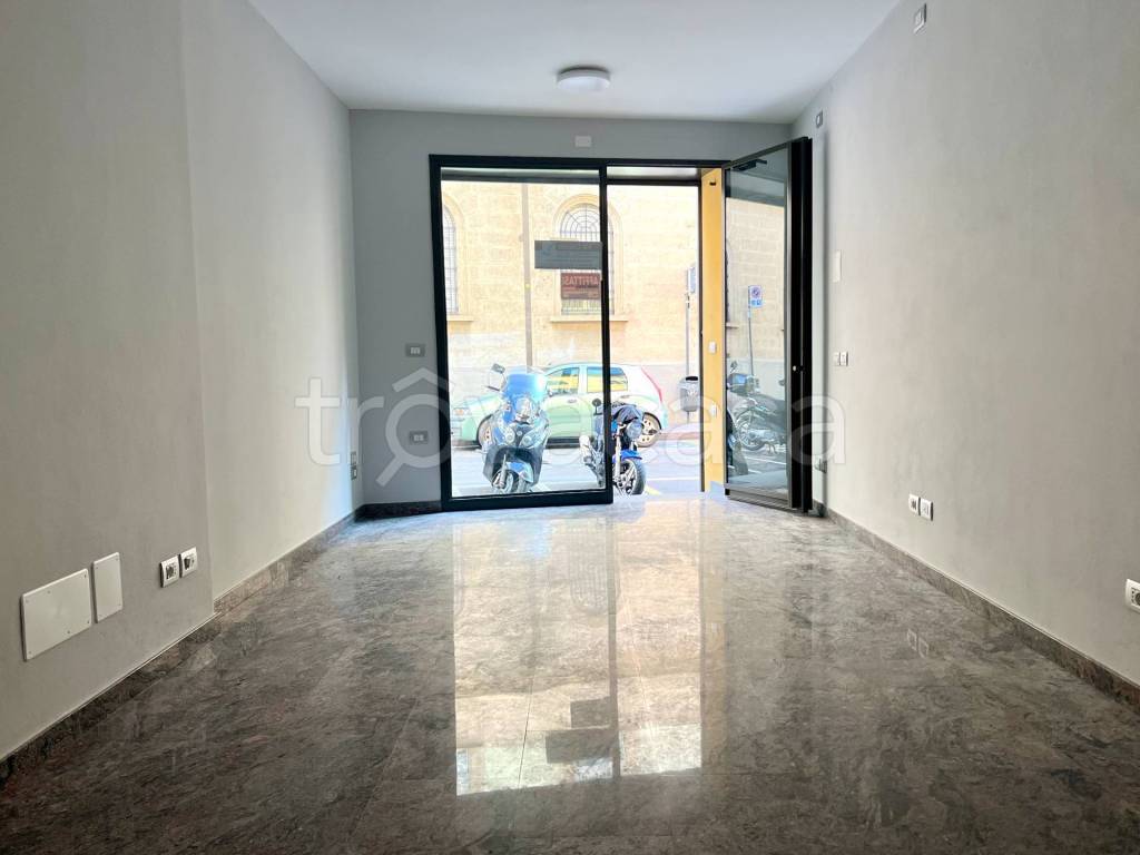 negozio in affitto a Bergamo in zona Città Alta