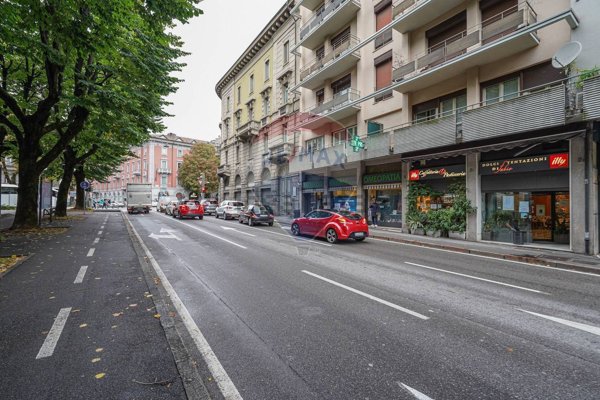 negozio in affitto a Bergamo in zona Bergamo Centro