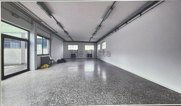 ufficio in affitto a Bergamo in zona Valtesse/Valverde