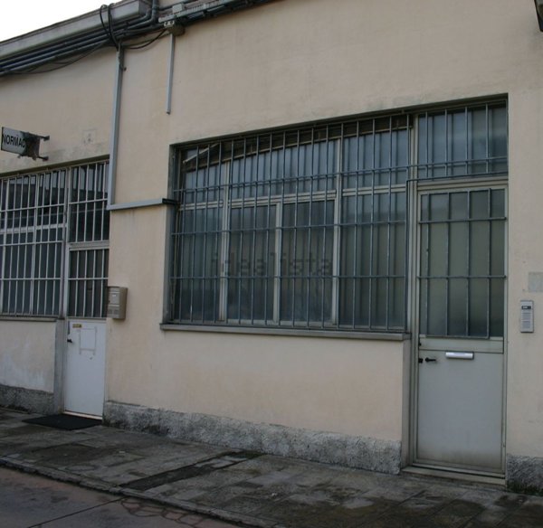 capannone in affitto a Bergamo in zona Redona