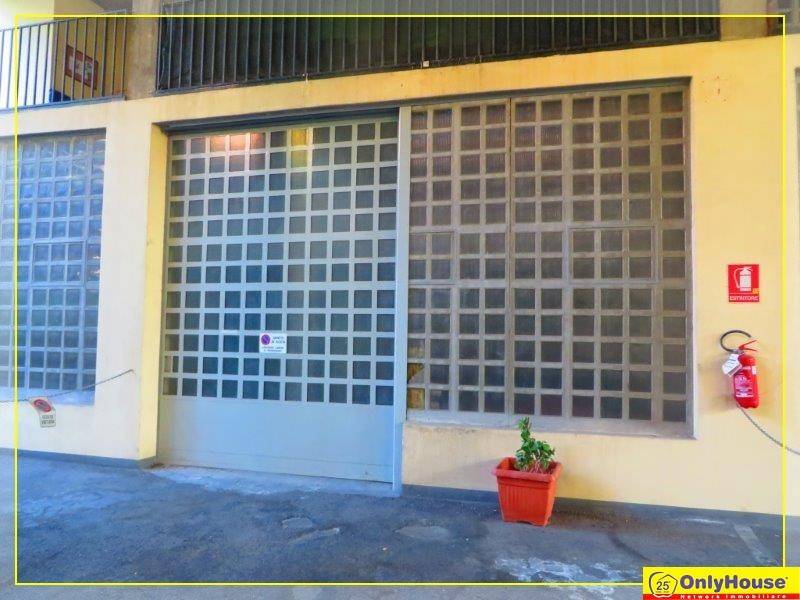 locale commerciale in affitto a Bergamo in zona Longuelo