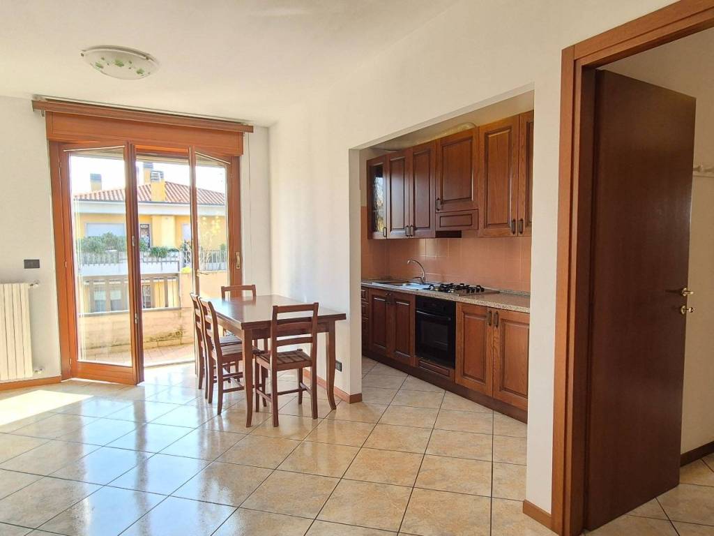 appartamento in affitto a Bergamo in zona Colognola