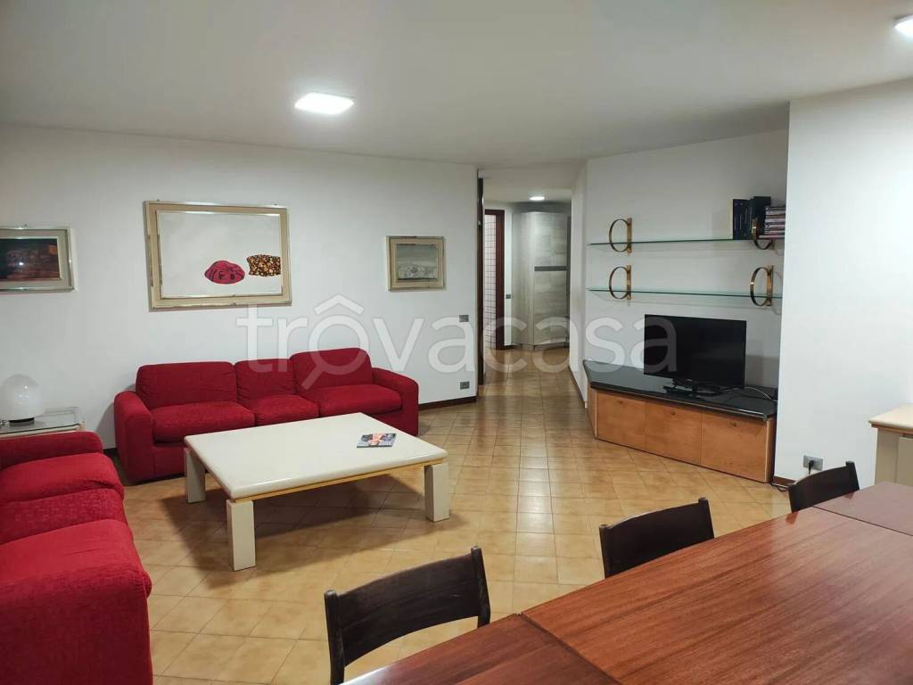 appartamento in affitto a Bergamo in zona Bergamo Centro