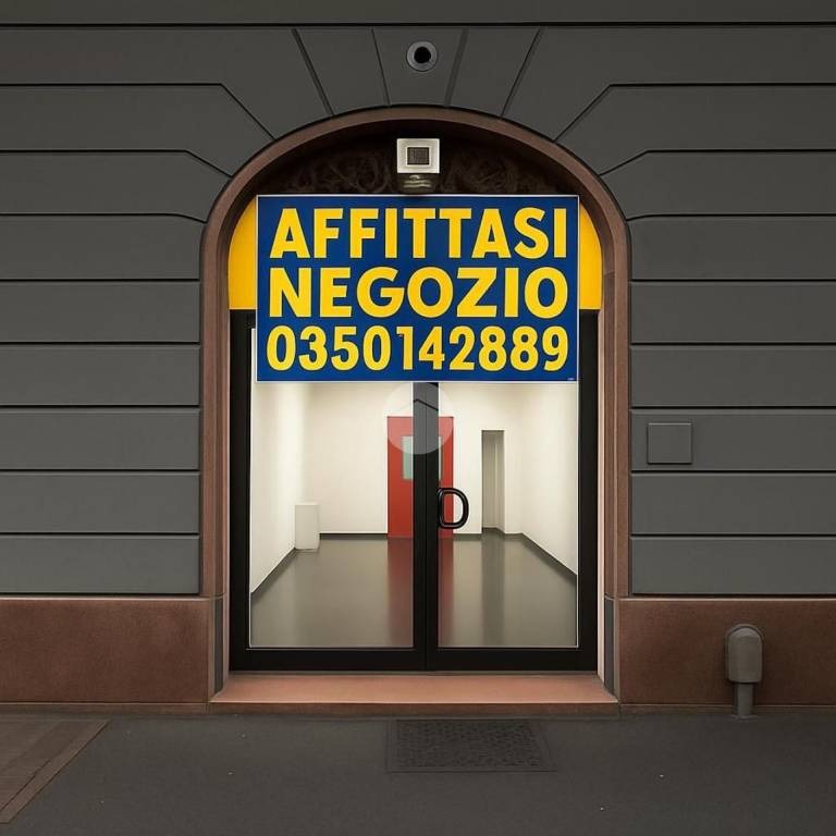 negozio in affitto a Bergamo in zona Bergamo Centro