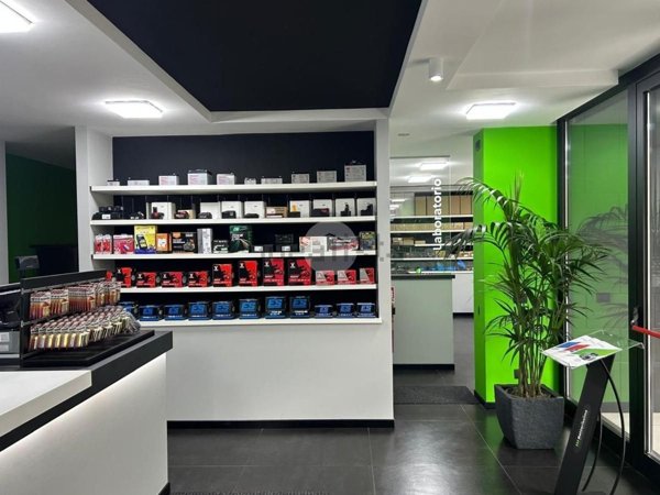 negozio in affitto a Bergamo