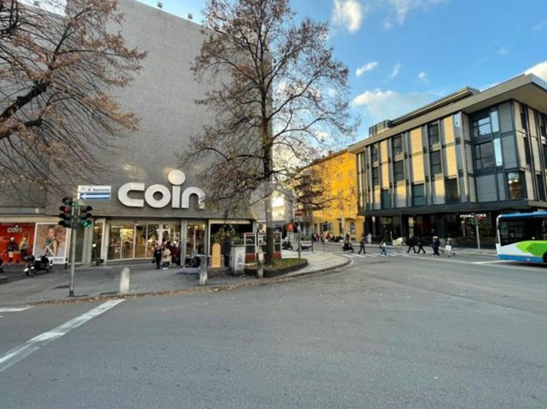 negozio in affitto a Bergamo in zona Bergamo Centro