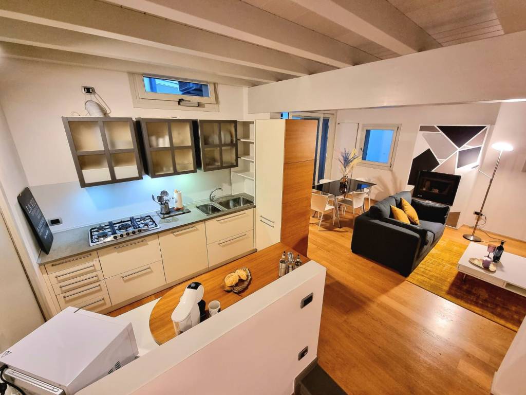 appartamento in affitto a Bergamo in zona Città Alta