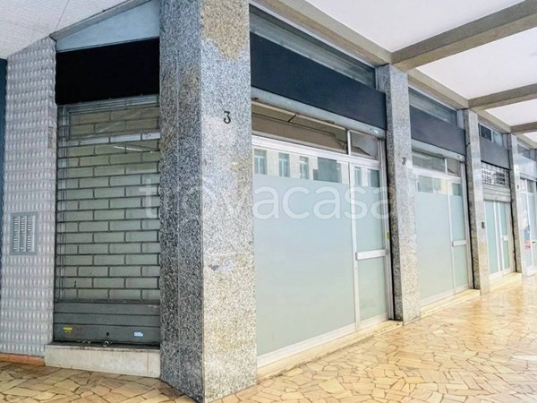 negozio in affitto a Bergamo in zona Bergamo Centro