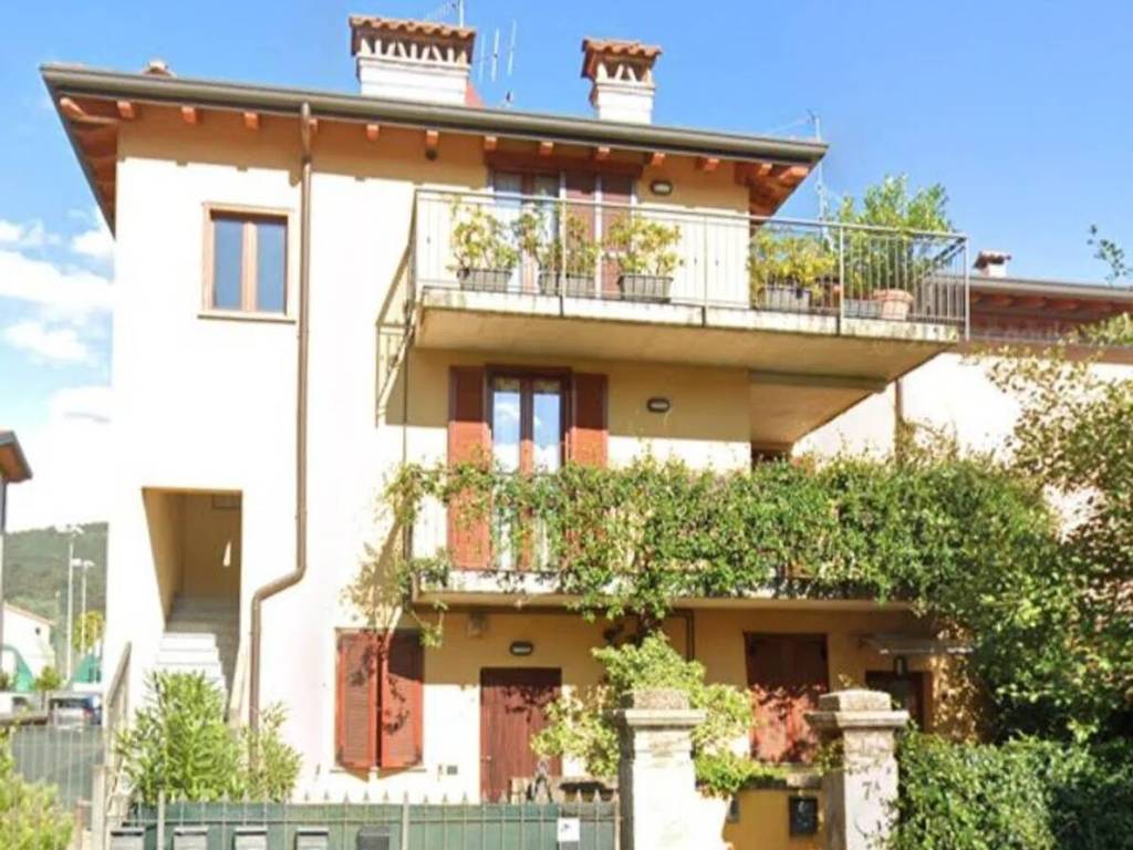 appartamento in affitto a Bergamo in zona Valtesse/Valverde