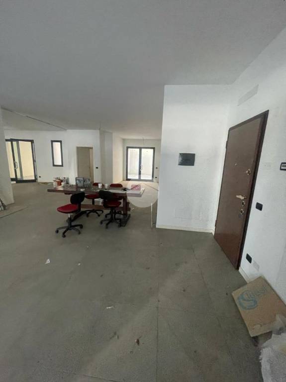 negozio in affitto a Bergamo in zona Borgo Palazzo