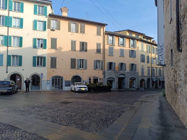 appartamento in affitto a Bergamo in zona Città Alta
