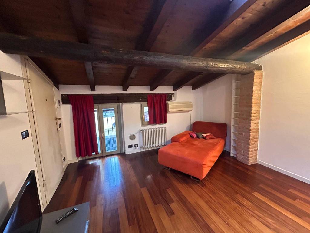 appartamento in affitto a Bergamo in zona Bergamo Centro