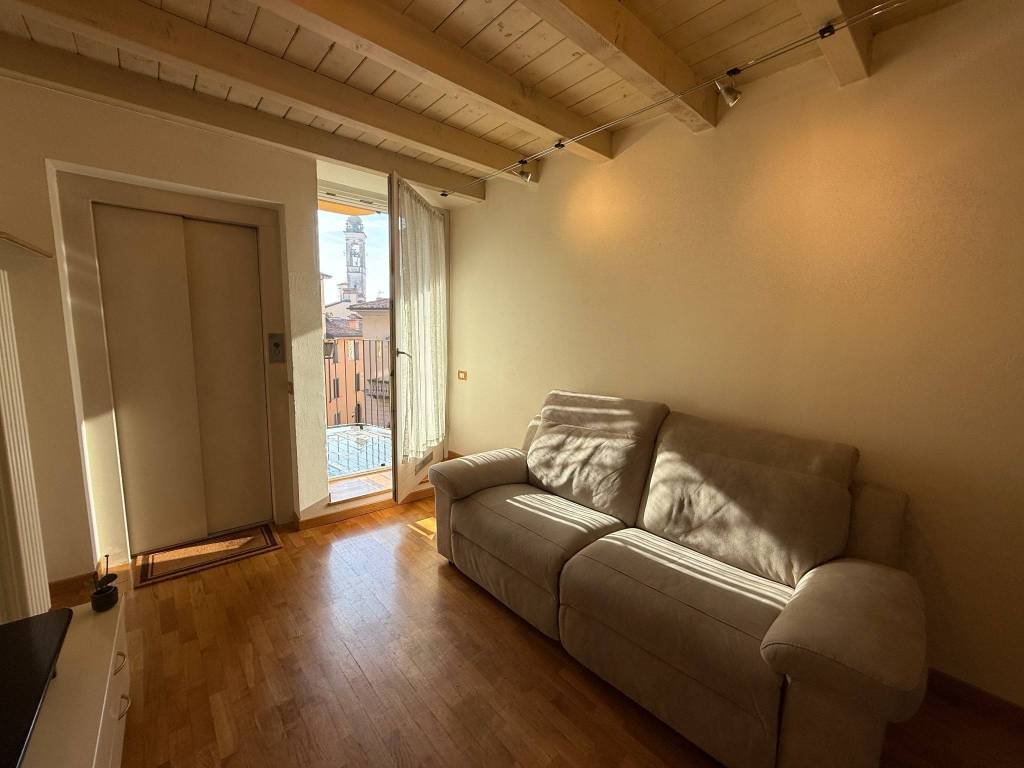 appartamento in affitto a Bergamo in zona Borgo Palazzo