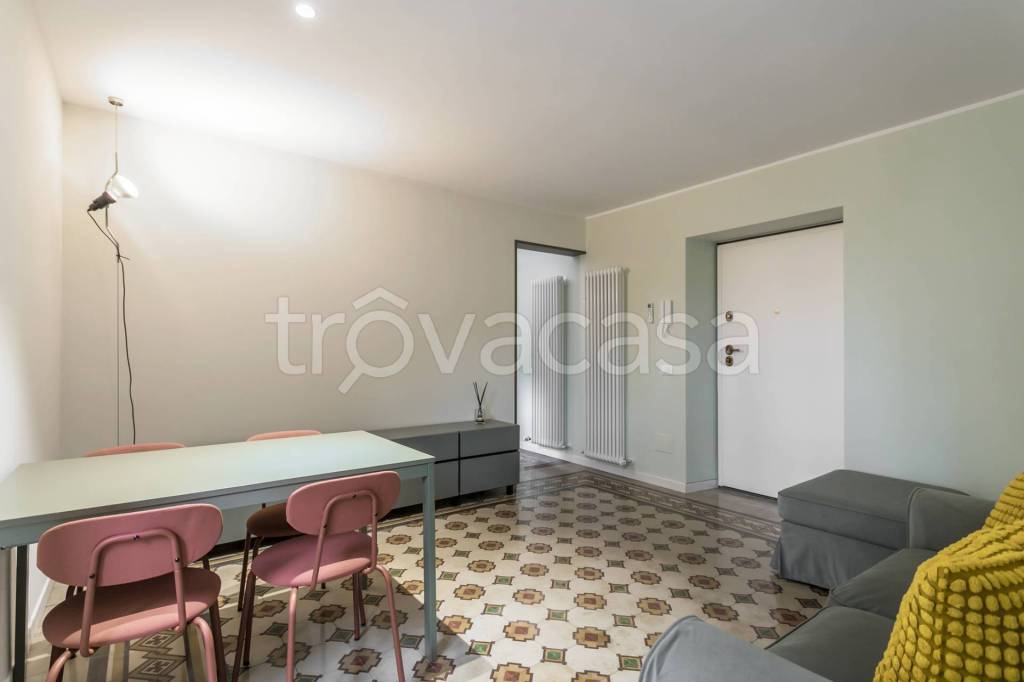 appartamento in affitto a Bergamo in zona Borgo Santa Caterina