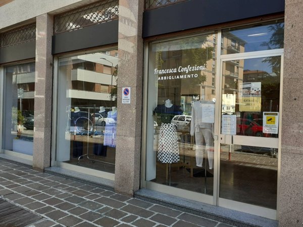 negozio in affitto a Bergamo in zona Bergamo Centro