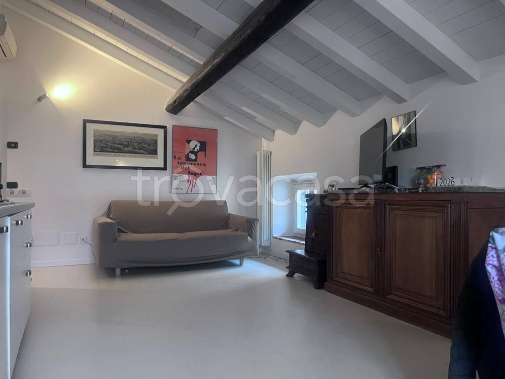 appartamento in affitto a Bergamo in zona Città Alta