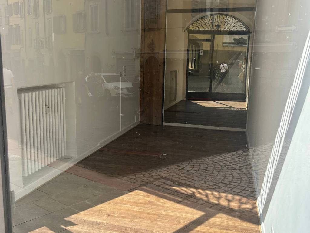 negozio in affitto a Bergamo