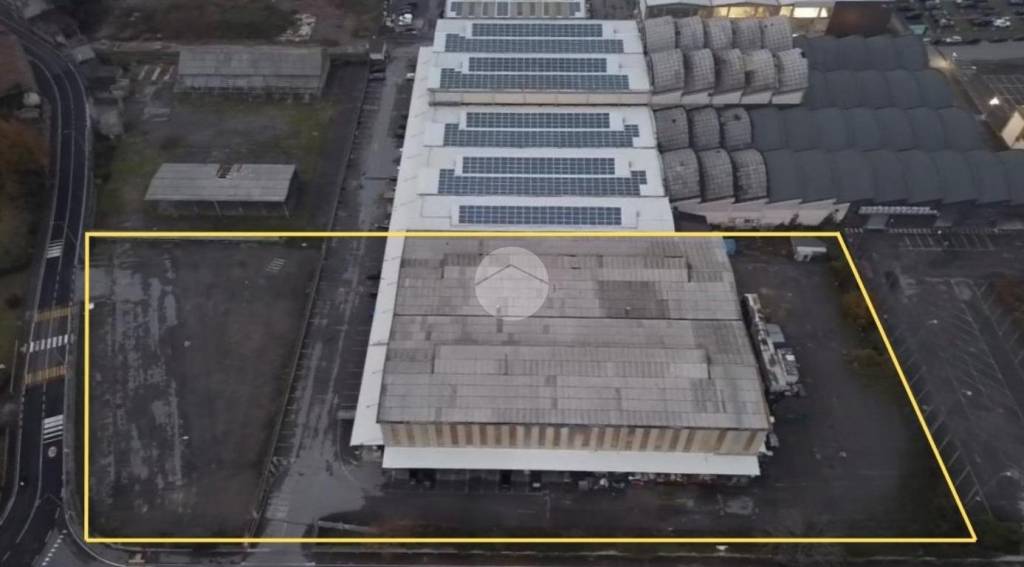 negozio in affitto a Bergamo in zona Borgo Palazzo