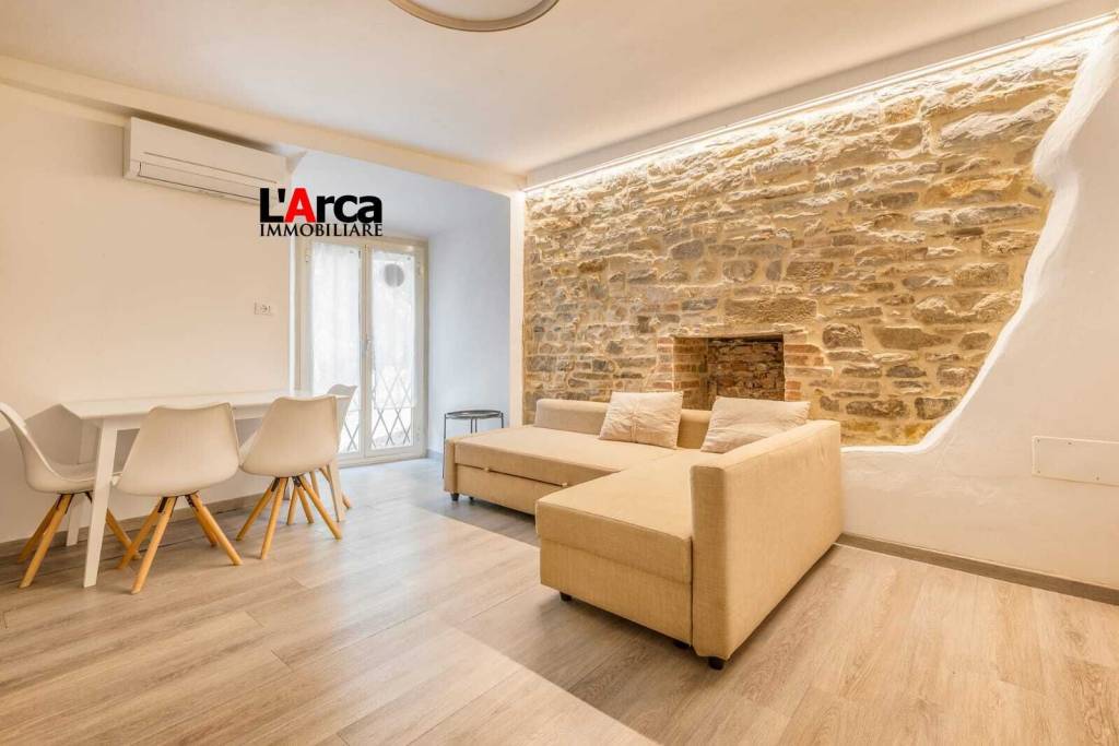 appartamento in affitto a Bergamo in zona Città Alta