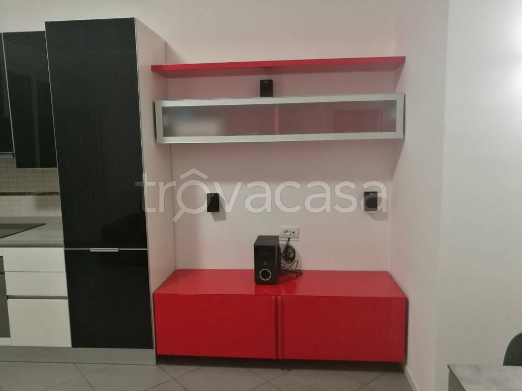 appartamento in affitto a Bergamo in zona Borgo Santa Caterina