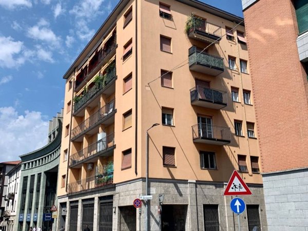 negozio in affitto a Bergamo in zona Bergamo Centro