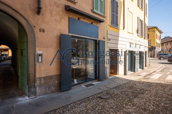 negozio in affitto a Bergamo
