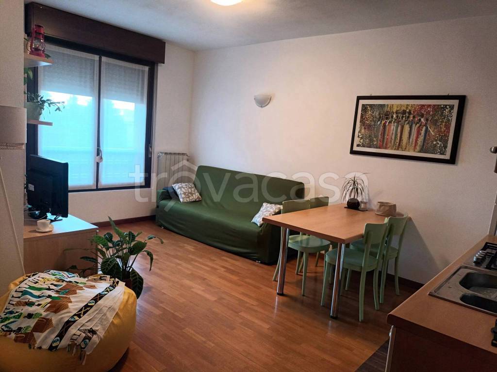 appartamento in affitto a Bergamo in zona Borgo Palazzo