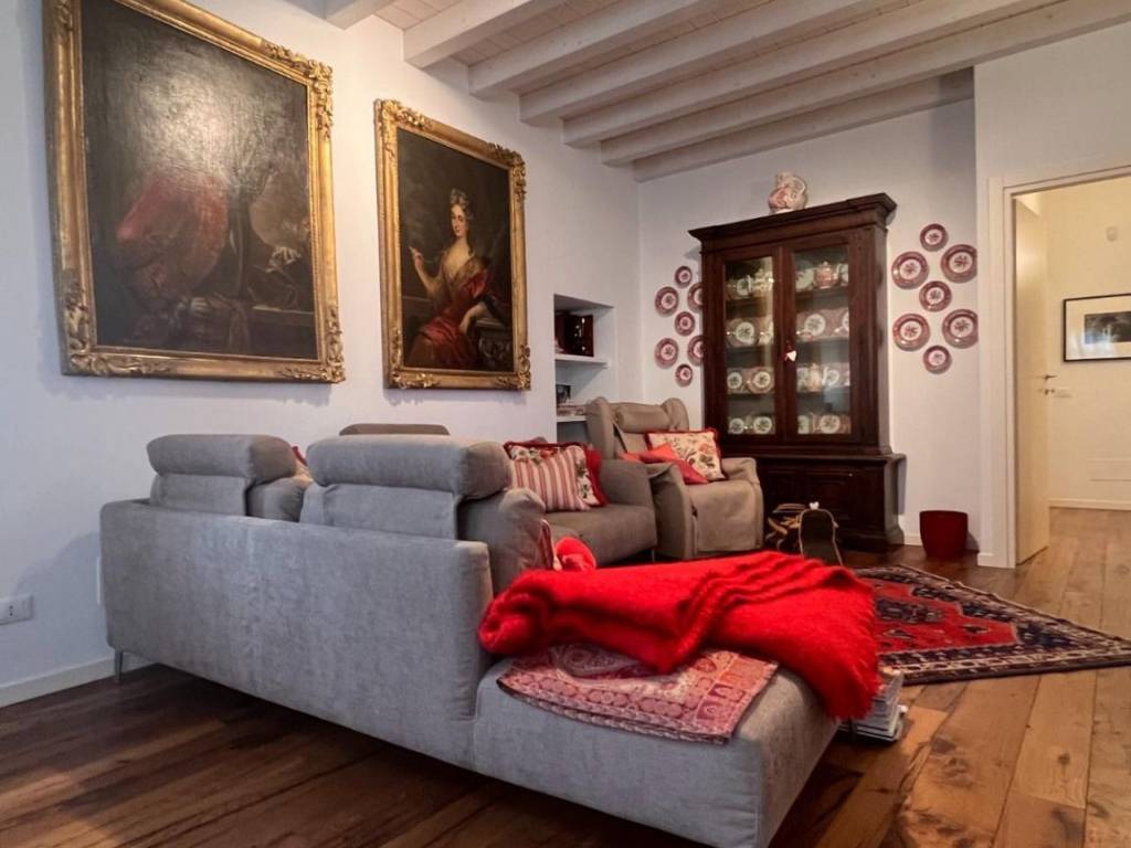 appartamento in affitto a Bergamo in zona Borgo Pignolo