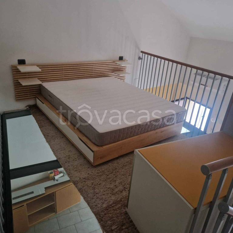 appartamento in affitto a Bergamo in zona Borgo Santa Caterina