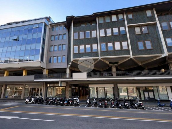 negozio in affitto a Bergamo in zona Borgo Palazzo