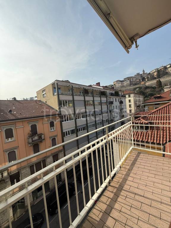 appartamento in affitto a Bergamo in zona Bergamo Centro