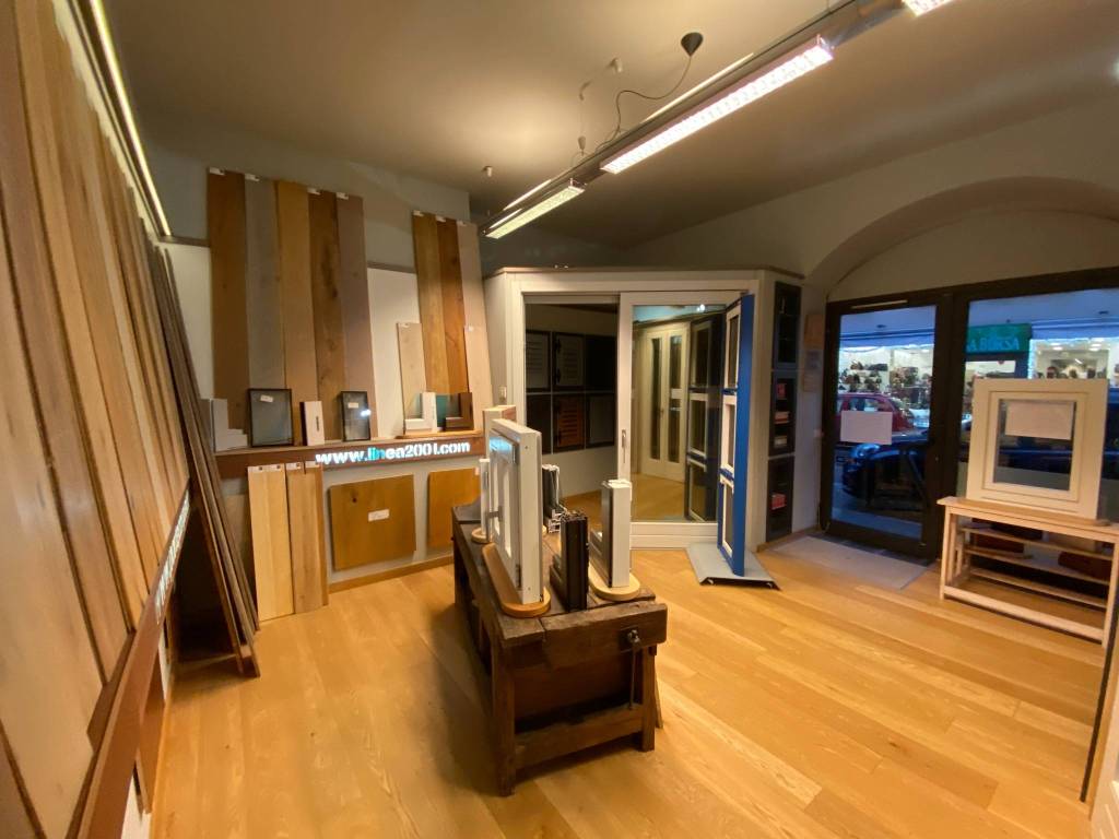 negozio in affitto a Bergamo in zona Borgo Palazzo