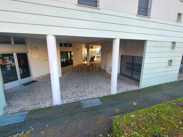 negozio in affitto a Bergamo