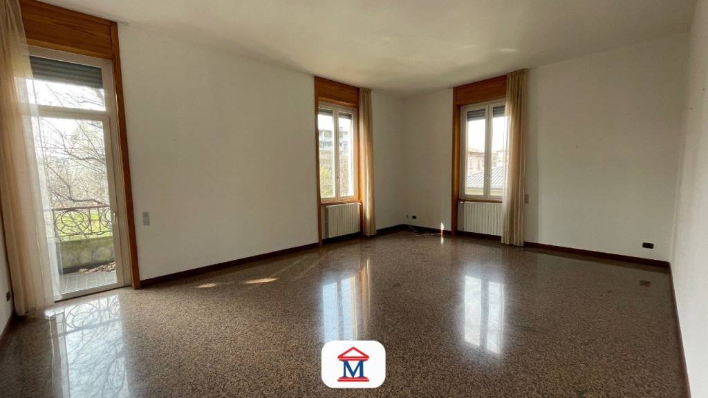 appartamento in affitto a Bergamo in zona Canovine