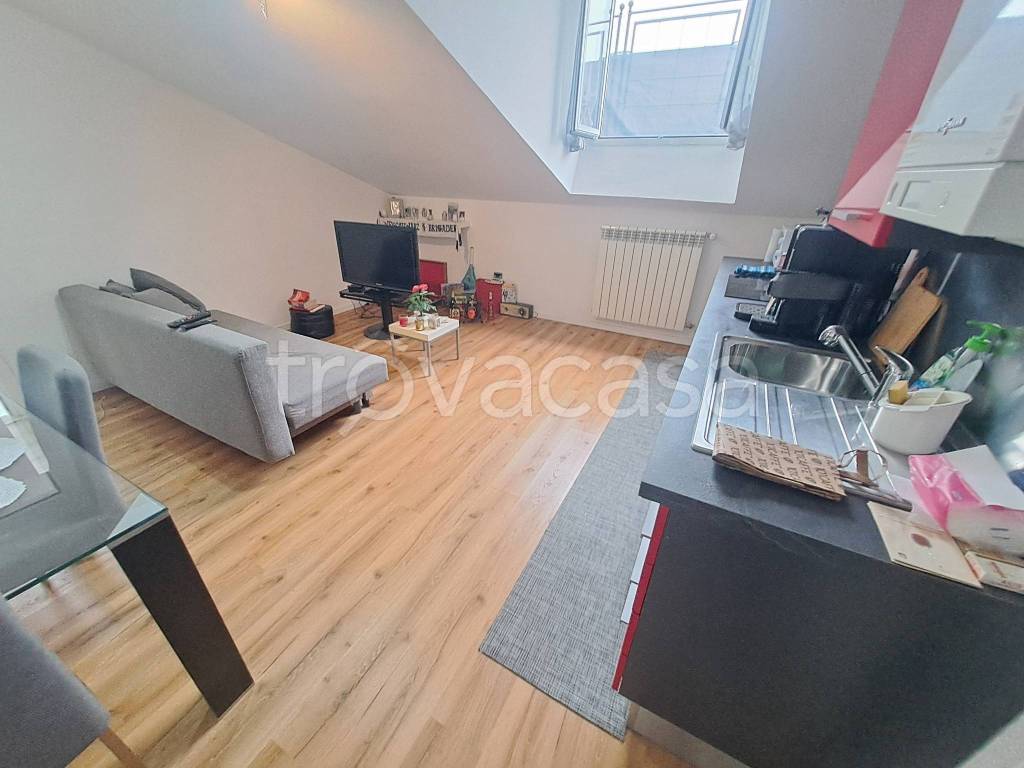 appartamento in affitto a Bergamo in zona Canovine