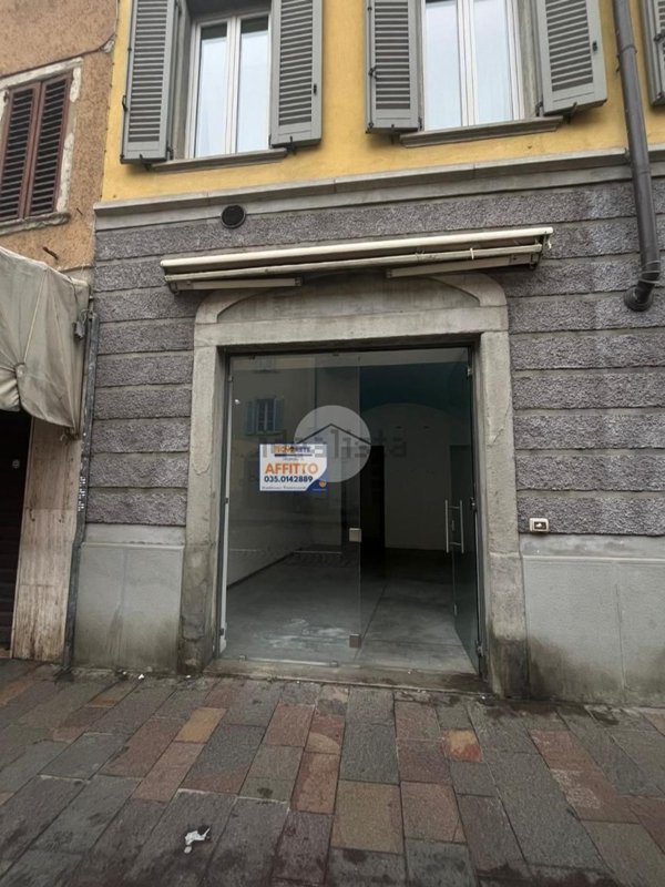 appartamento in affitto a Bergamo in zona Borgo Santa Caterina