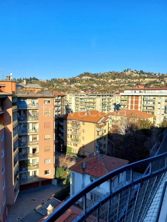 appartamento in affitto a Bergamo in zona Longuelo