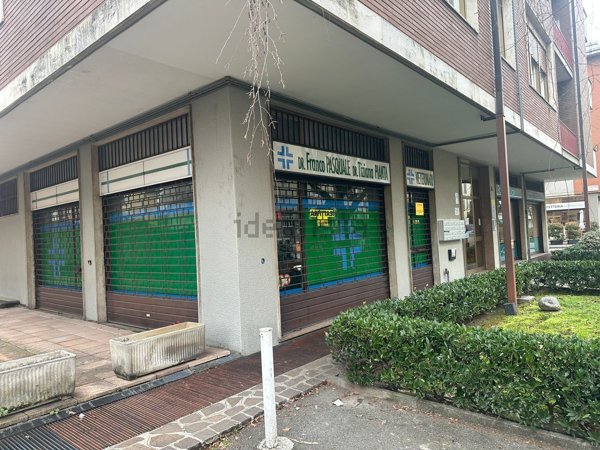 negozio in affitto a Bergamo